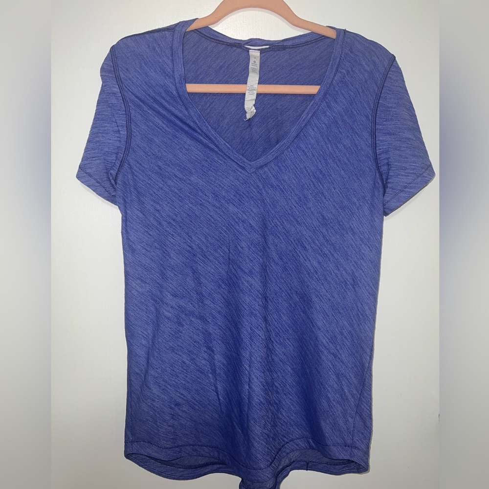 Lululemon athletica shirt size 8, blue/purple